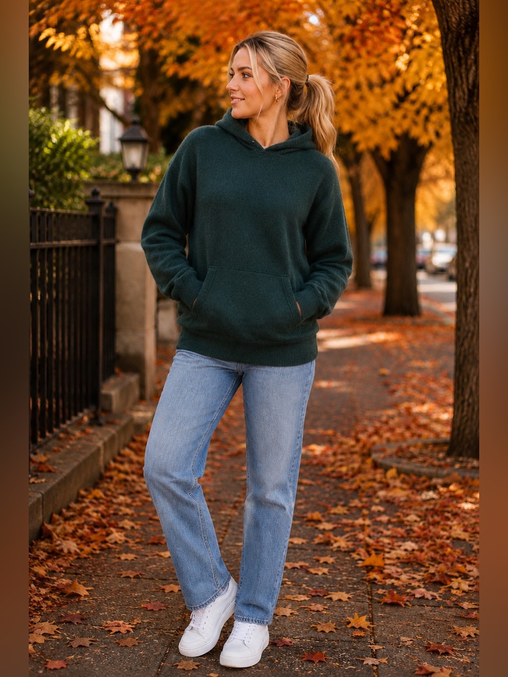 The Great.Forest Green Women's Hooded Pullover Sweater